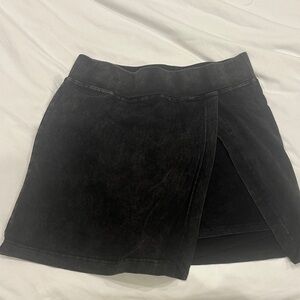 Amazon Black Mini Skirt